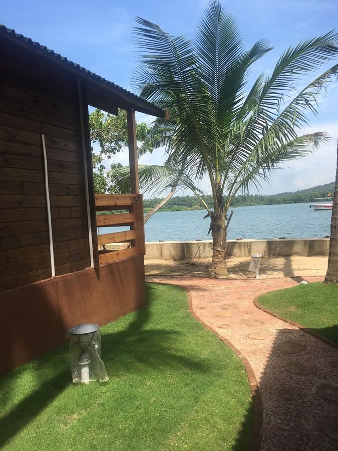 Breezywood Resort Малван Экстерьер фото